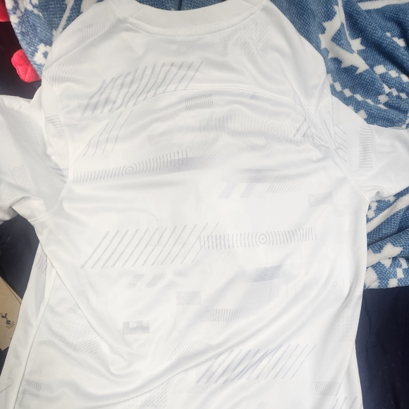 Tottenham jersey - Picture 4 of 4
